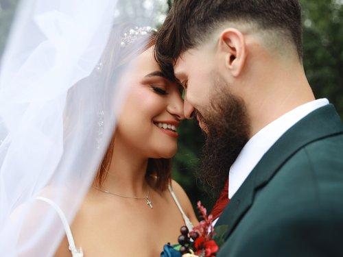 carousel-hero-element image-1