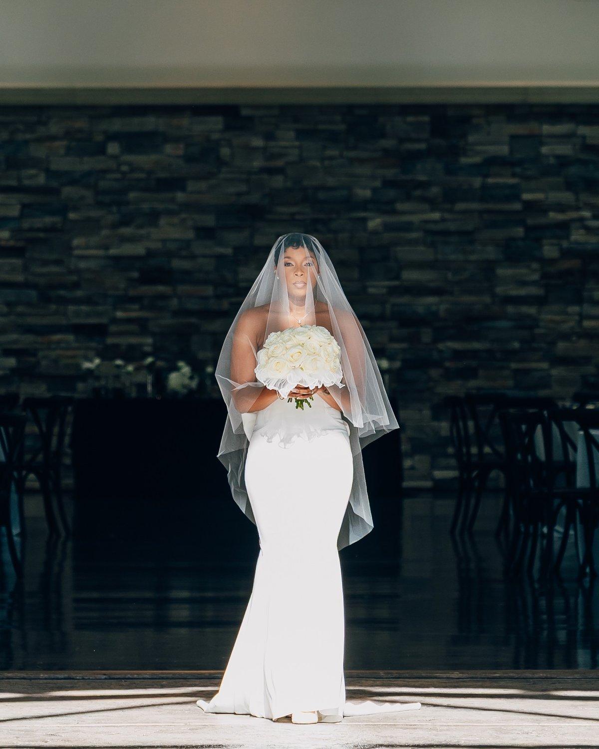 carousel-hero-element image-13