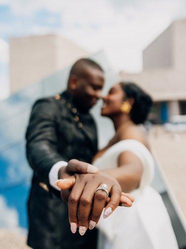 mobile - carousel-hero-element image-16