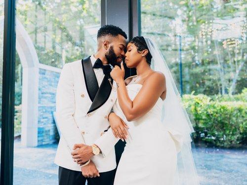 mobile - carousel-hero-element image-0